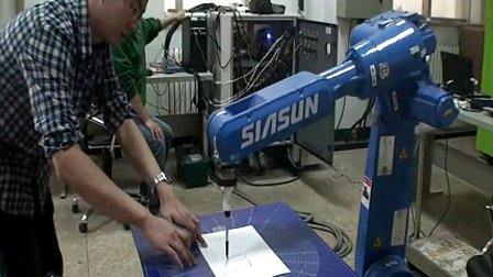 基于LabVIEW的新松工业机器人实体控制